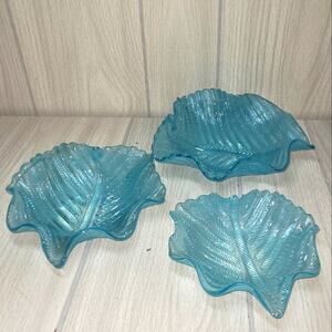VNTG Set Of 3 Aquamarine Blue Leaf Shaped Glass Bowls Catch All Jewelry Key Dish